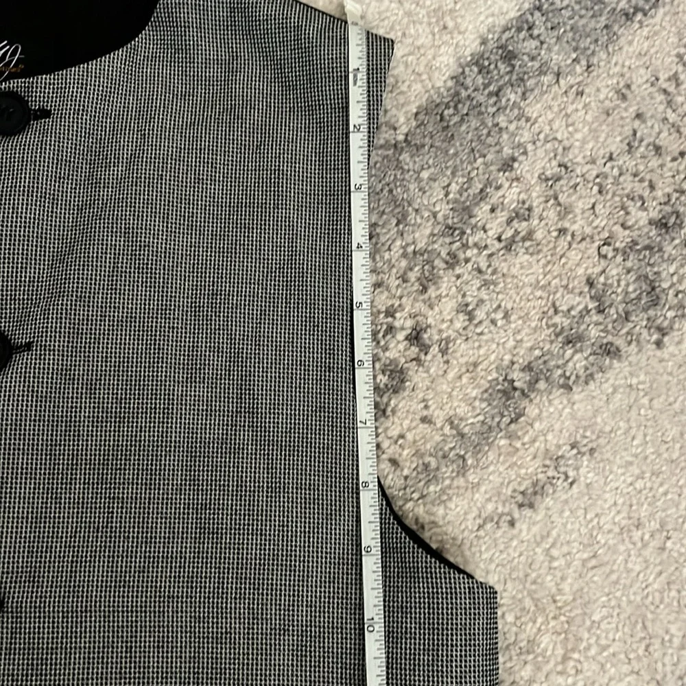 Gray Button-Up Shirt/ Vest - Picture 7 of 8